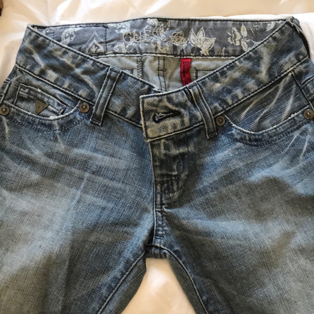 Straight leg Guess jeans